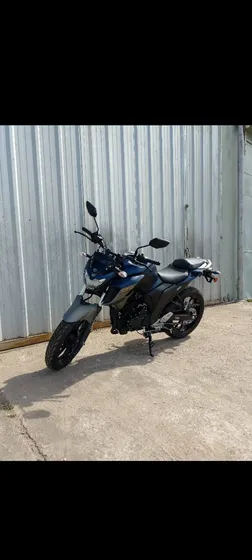 Yamaha Fz-25