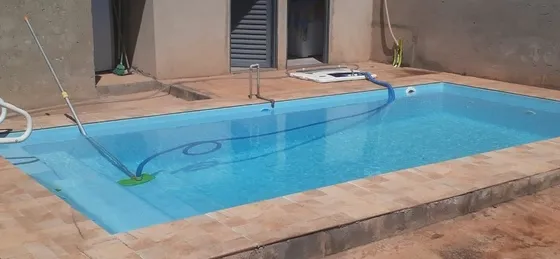 Casa Com Piscina Em Tatuí ( Terreno 200 Metros)