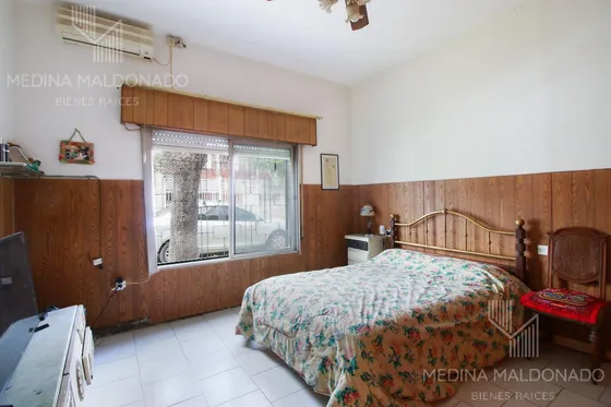 Venta Casa En Villa Domínico Con Terraza Patio Y Cochera