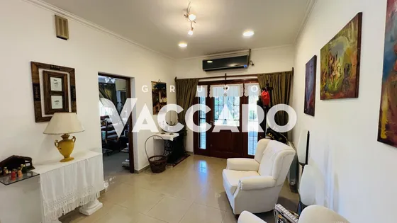 Casa En Venta 4 Ambientes En Paso Del Rey 