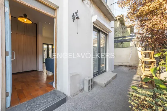 Casa/oficina Remodelada En Sector Barrio Italia