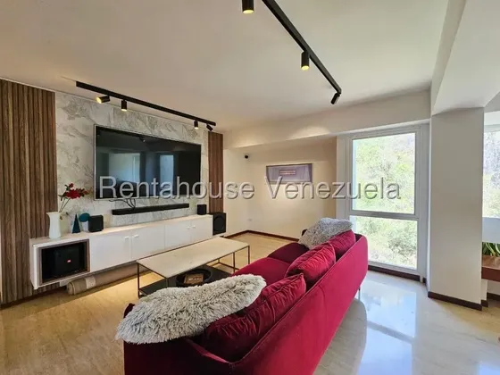 Espectacular Apartamento Duplex En Venta, Urb. Las Mercedes