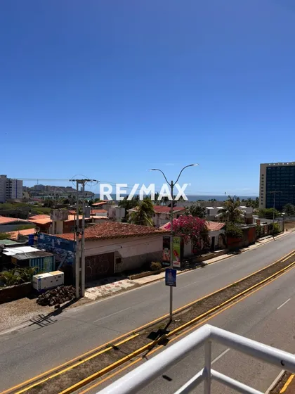 Townhouse En Obra Blanca En Conj. La Ladera, Isla De Margarita Cod: 1186
