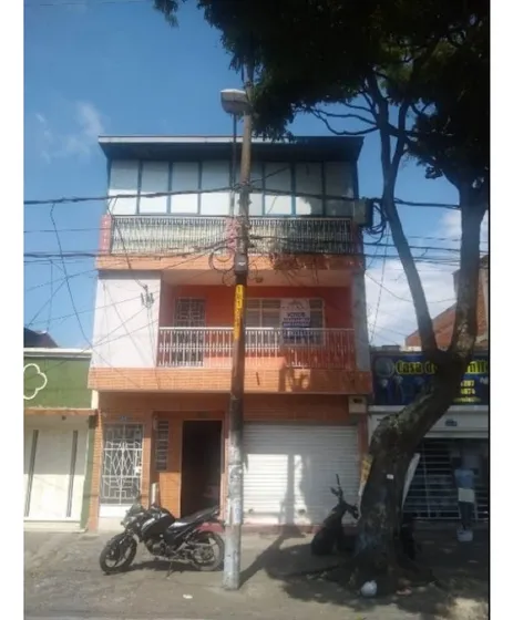 Casa En Venta Al  Sur De Cali Barrio Junin 