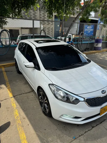 Kia Cerato Pro Sport Summa 1.6l