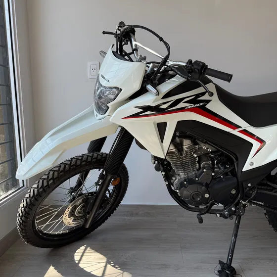 Honda Xr 300 Okm Precio Con Patente Y Casco