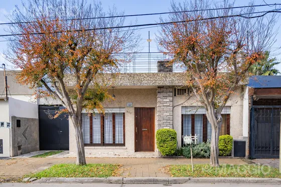 Venta Casa 3 Ambientes, Ramos Mejia