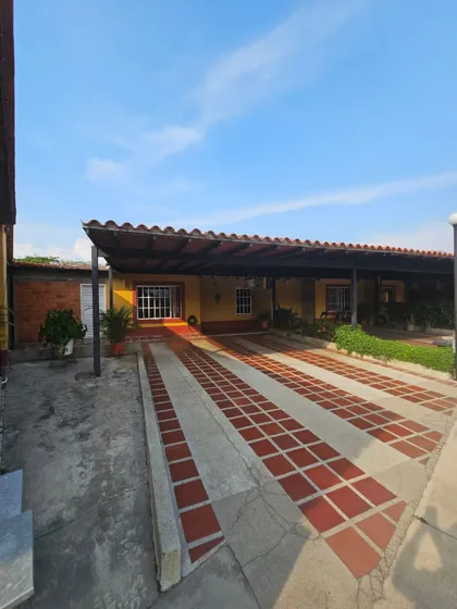 En Venta Casa Valle De Oro-san Diego, L.m