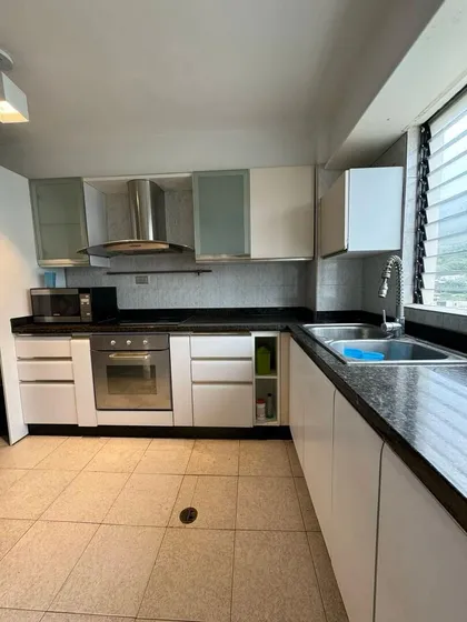 Josseyris Jimenez Vende Apartamento En El Parral Res Normandia