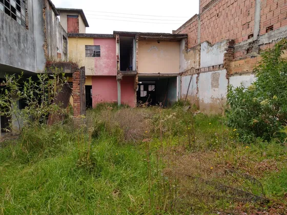 Lote Para  Construcción En El Barrio Santander 
