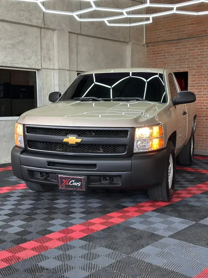 Chevrolet Silverado Ls
