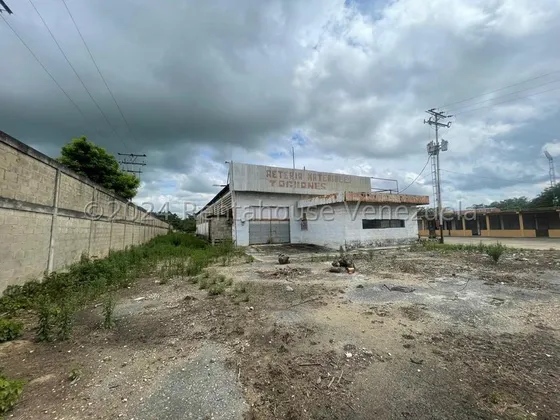 Galpon En Venta Ubicado En Tinaquillo Estado Cojedes Venezuela Cod 25-4600 Eloisa Mejia 