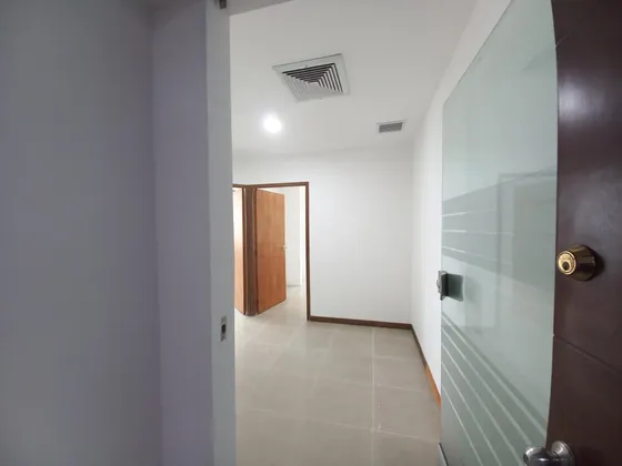 Oficina En Arriendo En Santa Mónica Residencial. Cod A10530