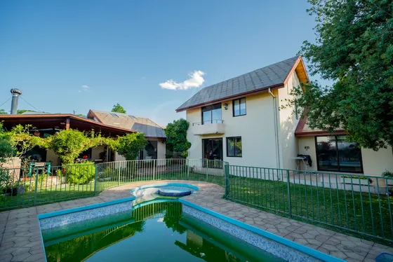 Casa En Venta, Parque San Miguel, Talca.