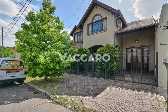 Casa En Venta Castela