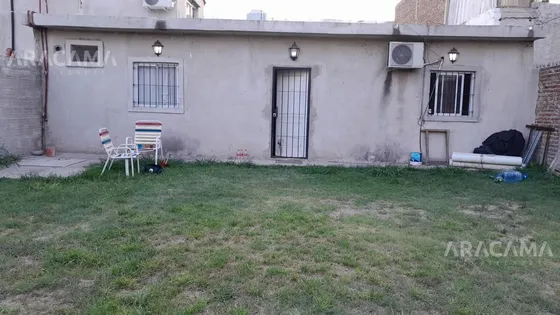 Casa En Venta - El Jaguel