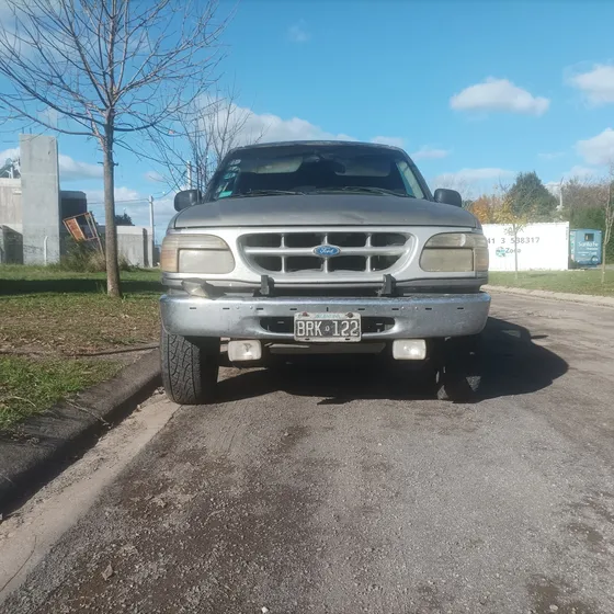 Ford Explorer 4.0 Xlt 4x4 Limited