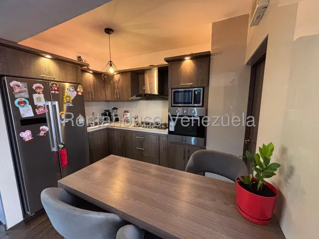 Sorangel Vargas Vende Apartamento Remodelado Urbanimos Cerrado La Piedad Sur Cabudare Mls #25-23967