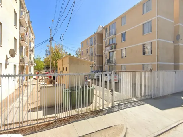 Se Vende Departamento De 3 Dormitorios, 1 Baño, 1 Estac.
