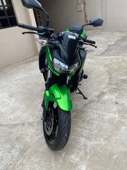 Kawasaki Z 400 Sin Uso