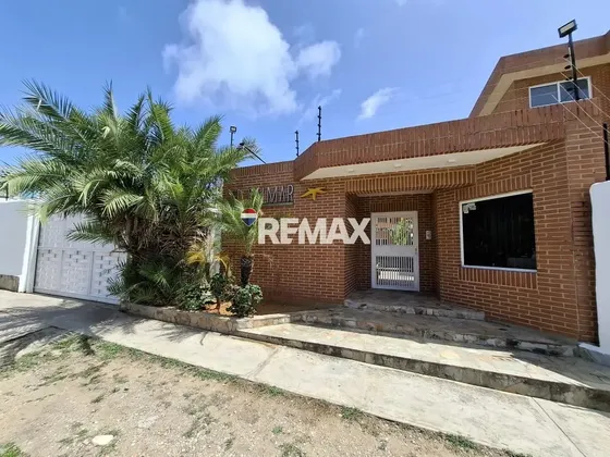 Re/max 2 Mil Vende, Apartamento, En Conjunto Residencial El Palmar, En Avenida Aldonza Manrique, Nueva Esparta, Isla De Margarita