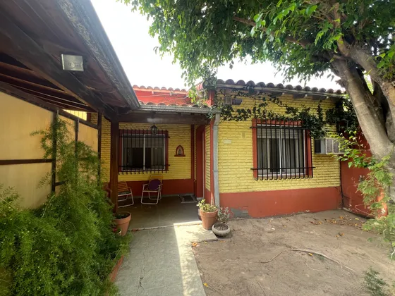 Casa 3 Ambientes En Merlo Centro