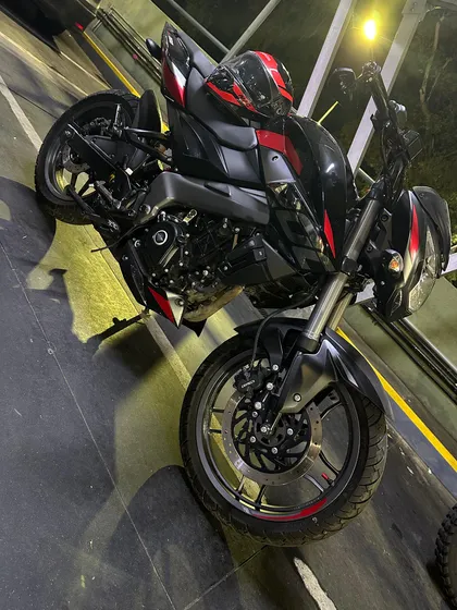 Rouser Ns200 Horquilla Invertida.
