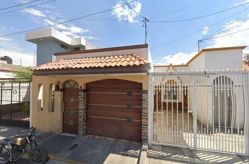 Casa En Venta De Re. Bancaria En Corralon Tepic Nayarit. Sh05