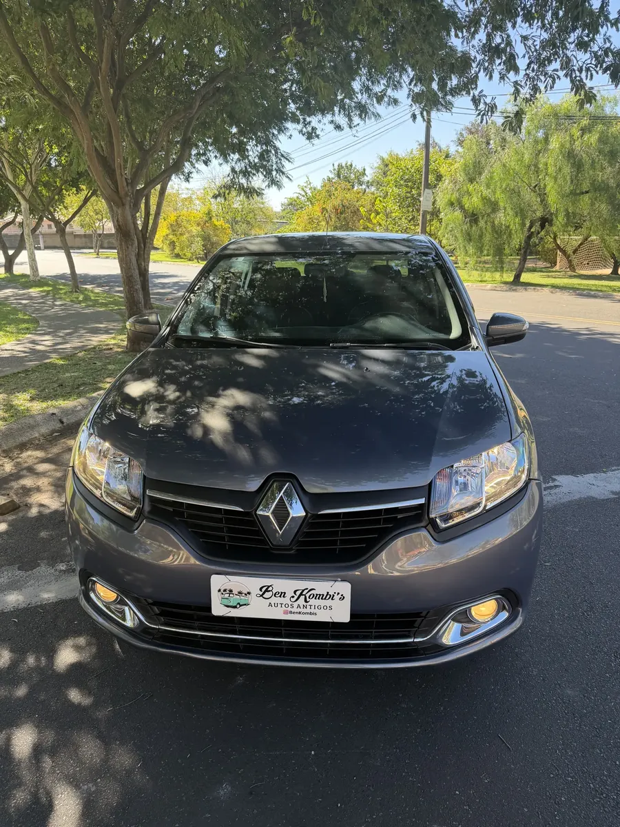 Renault Logan 2015 1.6 Dynamique Hi-power Easy-r 4p — foto 3