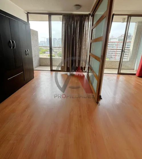 1 Dormitorio 1 Baño. Vicuña Mackenna, Santiago
