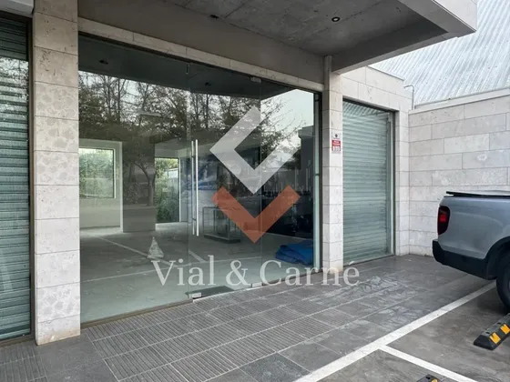 Local Comercial En Arriendo En Vitacura