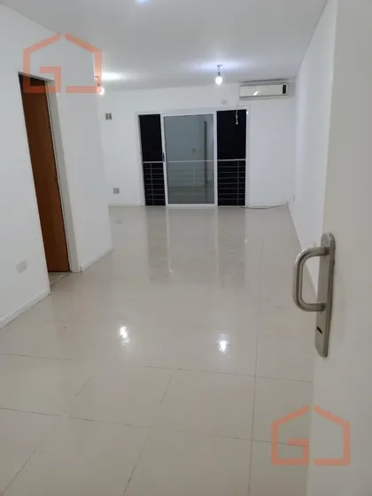 Departamento En  Alquiler Monoambiente En Castelar