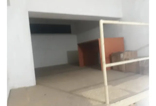 Alquilo Deposito C/mezzanina 15,64+12m2 Los Cortijos 5047