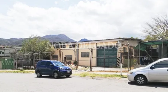 Galpon Industrial En Venta, Cloris, Guarenas, Miranda