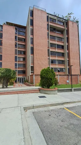 Apartamento En Venta Residencia Los Pinos Cerca Del C.c. Llano Alto