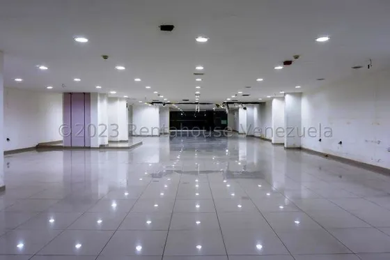 Local En Venta Parroquia Santa Teresa 24-6026 Ab