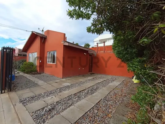 En Venta Amplia Casa En Peñuelas, Coquimbo