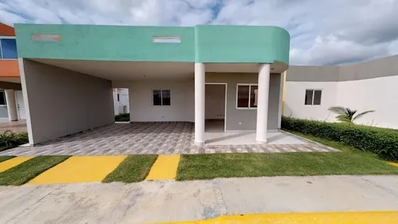 Vendo Solares En La Av. Ecológica Y Marginal La Américas , Santo Domingo , República Dominicana 