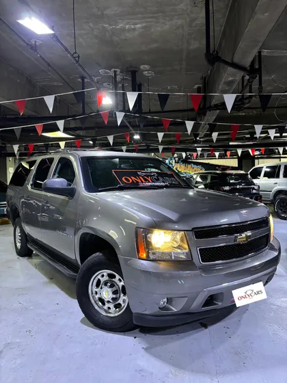 Chevrolet Suburban Ls