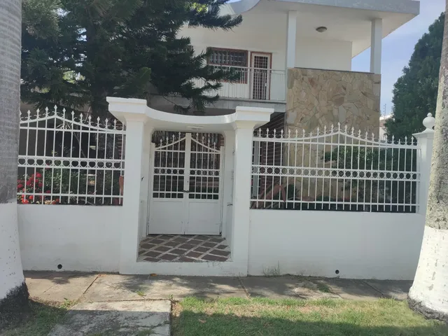 Grabiela R Vende Casa Urb Trigal Sur Valencia (clientes)