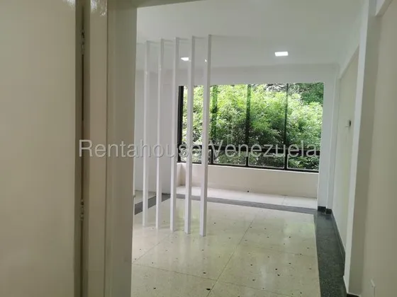 Oportunidad Céntrico Apartamento En Venta En Las Acacias - Mls #25-22955 - Jca