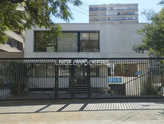 Local Comercial En Arriendo En Las Condes