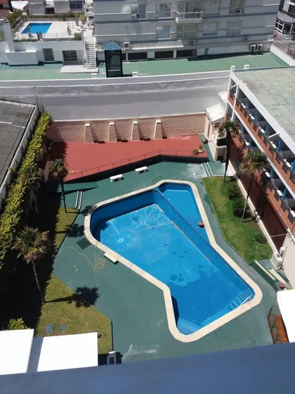Depto. Centro Punta Del Este-piscina- Gym-sum-bar- Mucama 