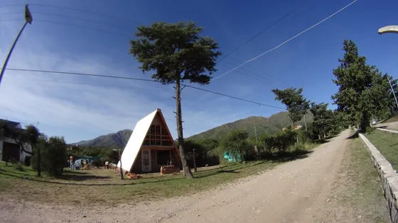 Lote Con Cabaña Alpina A Terminar,   Con Planos Aprobados Y Escritura 