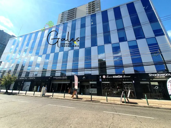 Oficina, 1 Recibidor, 1 Pribado, 1 Baño (99347)