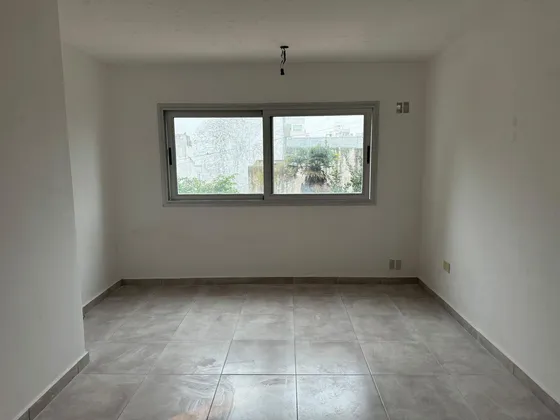 Departamento Monoambiente En Alquiler - 1 Baño - 30mts2 - La Plata