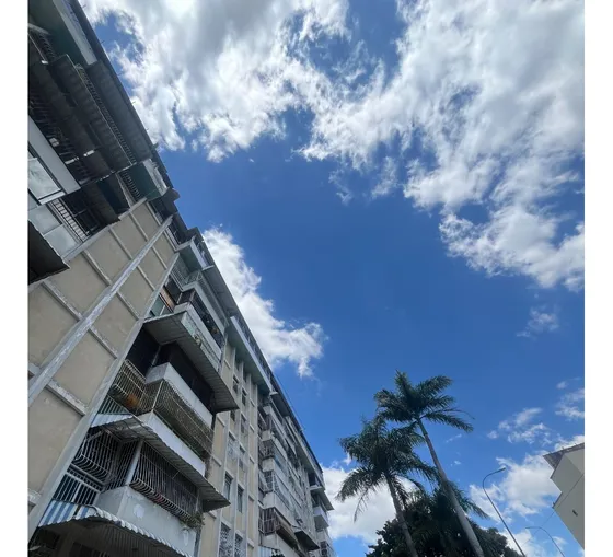 Apartamento Venta El Paraiso Caracas A Modernizar Tc