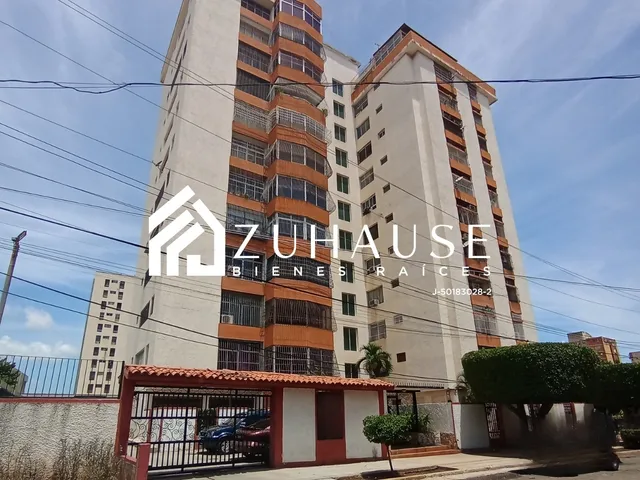 Apartamento Penthouse En Avenida Delicias Con Calle 67b