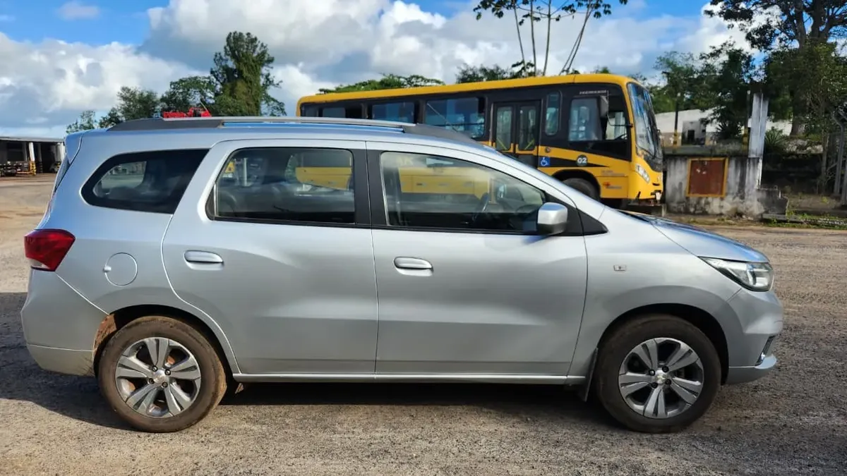 Chevrolet Spin 2022 18l At Premier — foto 4