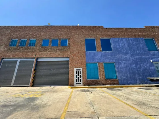 Np Vende Galpón En Centro Empresarial Fénix Cod 285751
